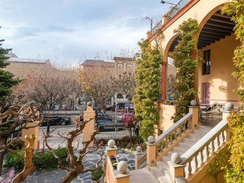 Hotel Andria La Seu d'Urgell Exterior photo