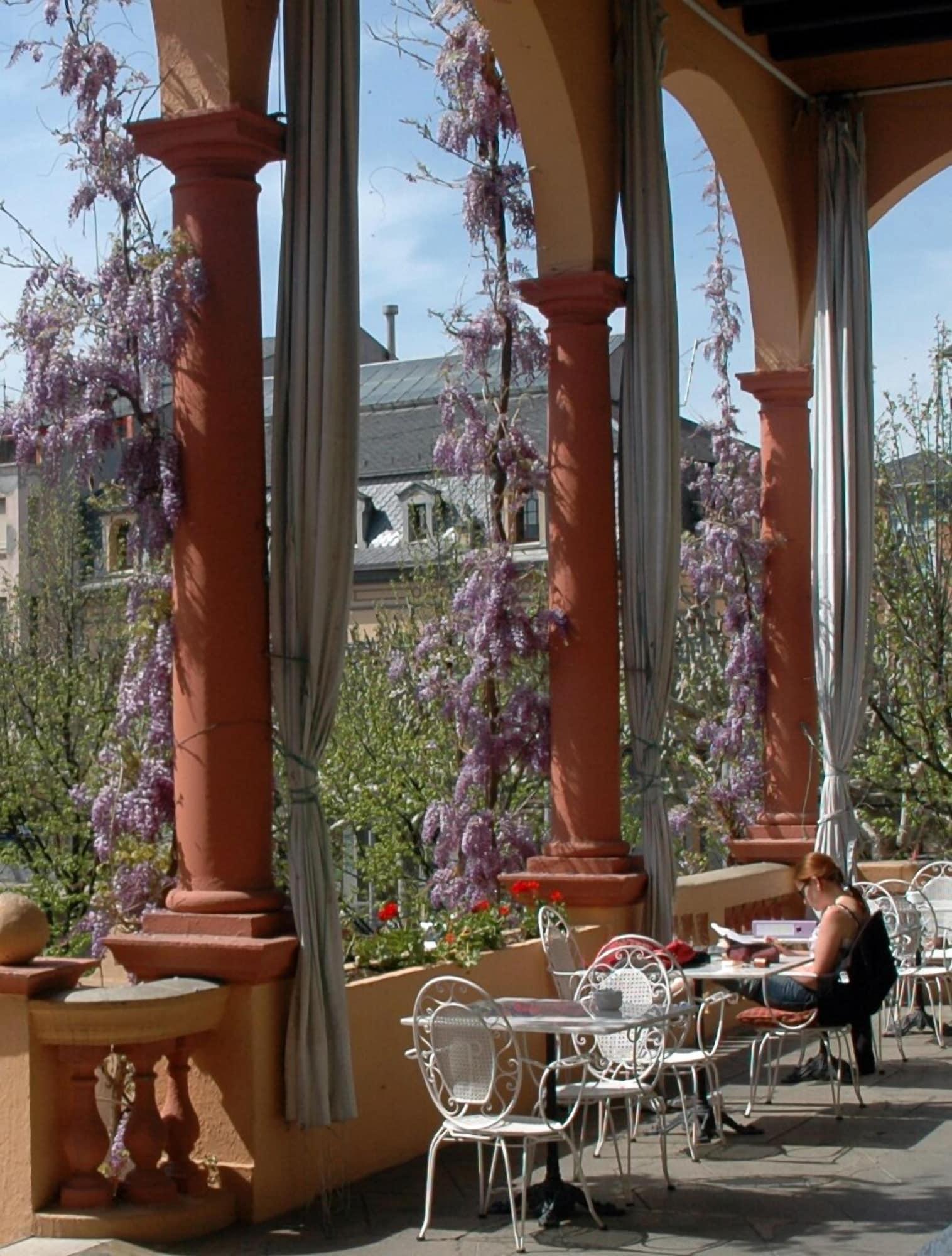 Hotel Andria La Seu d'Urgell Exterior photo